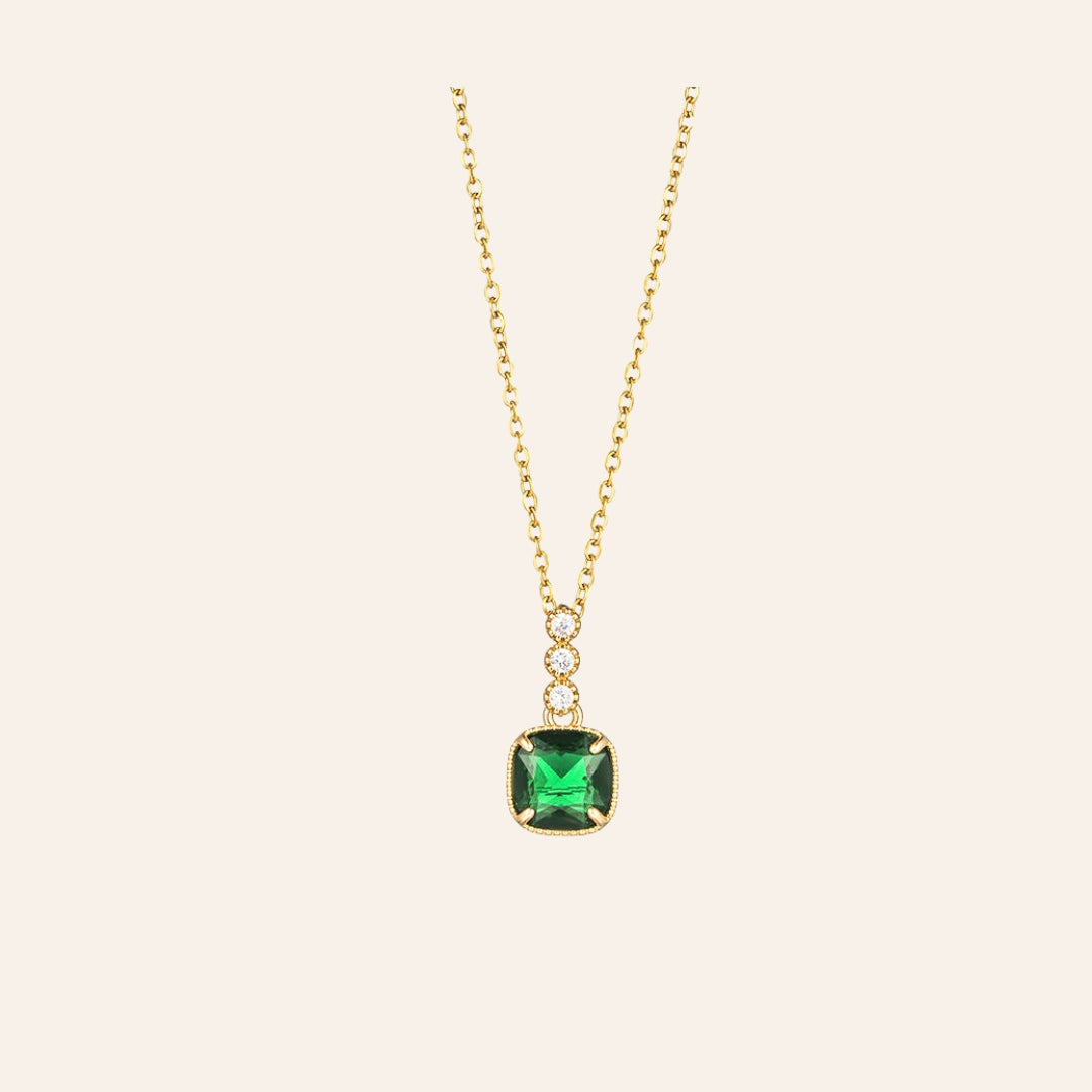 Elite Emerald Necklace