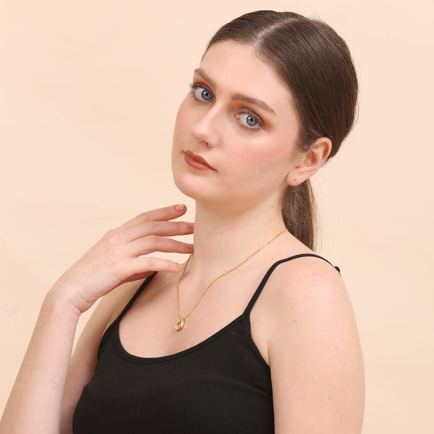 Trinity Necklace - Era Luxe